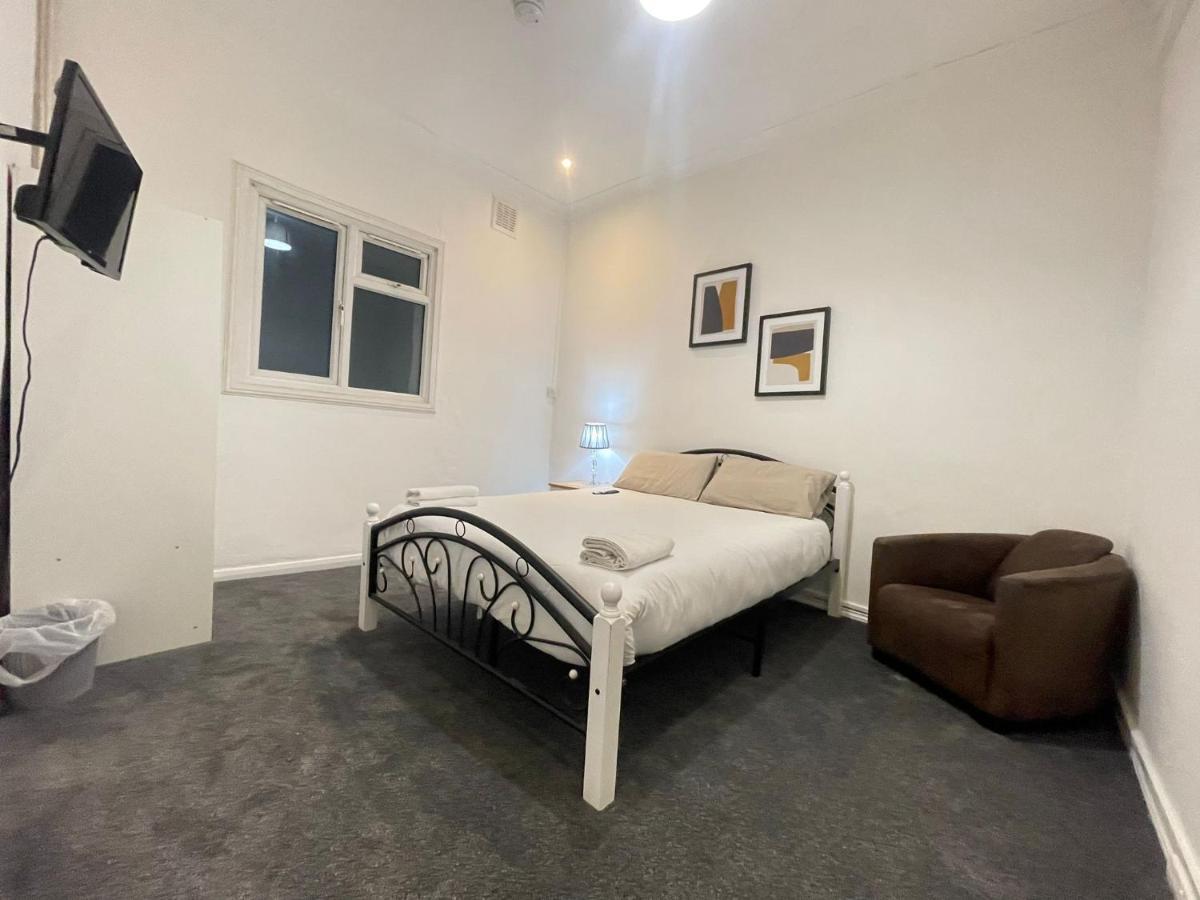 Private Double Room In Stratford Londres Exterior foto